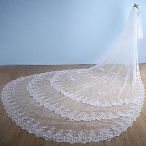 Bridal Veils Sequined Appliques Wedding Veil Long Cathedral Two Layer spets med Comb 2T Cover Face Bride