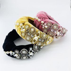 Hårklipp Fashion Yellow Crystal and Pearl Women Headband Luxury Rhinestone Headwear Vintage Ladies Party Accessories grossist