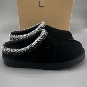 Pantofole Tasman Designer Tazz Ug True Wool Stivali da donna Pelliccia di castagno Pelle di pecora Uomo Mini Scarpe Pelle scamosciata Comfort superiore Autunno Inverno Stivaletti alla caviglia Amanti Scarpe