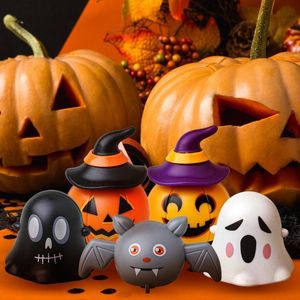 Giocattoli di Halloween Novità creativa Festa per bambini Zucca Auto Tirare indietro Bambini Divertimento Interazione Piccolo giocattolo Pipistrello Fantasma Regalo per bambini 230919