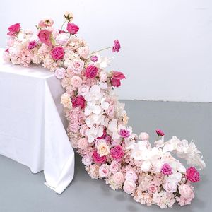 Dekorative Blumen, Hochzeit, Tischdekoration, Blumenläufer, rosa, rote Orchidee, Anthurium, Rose, Seidenblumenreihe, Veranstaltungshintergrund, Streifen, Party-Requisiten