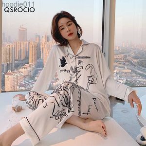 Pijamas femininos QSROCIO Pijama feminino conjunto estilo luxo moda natural animal graffiti sleepwear seda como lazer casa roupas nightwear l230919