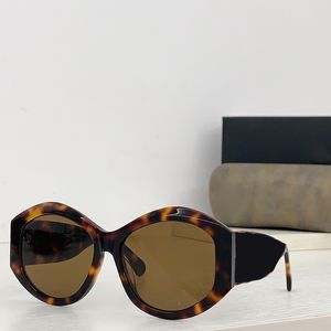 Designer-Damen-Retro-Brille mit Strahlungspersönlichkeit, hochwertiges, hochwertiges Aussehen, modische Sonnenbrille mit rundem Rahmen und leichtem dekorativem Spiegel CH5486