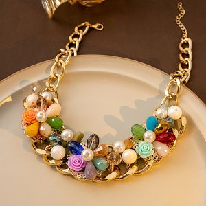 S3774 Collana di perle di fiori di gioielleria di moda Luce geometrica di lusso con gocce d'acqua e fiori di perline Collane girocollo con catena alla clavicola