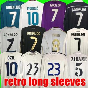 Gerçek Retro Madrid Futbol Forması Uzun Kollu Futbol Gömlekleri Guti Ramos Seedorf Carlos 10 11 12 13 14 15 16 17 Ronaldo Zidane Raul 00 01 02 03 04 05 06 07 Finaller Kaka