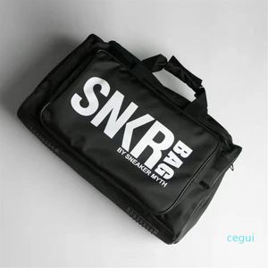 Spor Dişli Gym Duffle Bag Spor Depolama Çantası Büyük Kapasiteli Seyahat Bagaj Çantası Omuz Çanta Eşyaları Çuvalları Ayakkabı ile Çuvallar Compartm293p