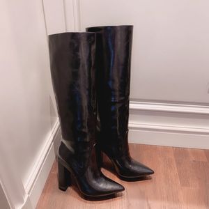 New Milan Fashion Week Womens Martin Boots Womens Long Bottins Black Leather Catwalk Boots Womens Wear New stylish trendy 11