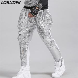 Tide Maschio Argento Paillettes Pantaloni Harem Bar Stage Cantante Ballerino Hip Hop Rock Performance Pantaloni larghi casual Trouper Street Dance S243R