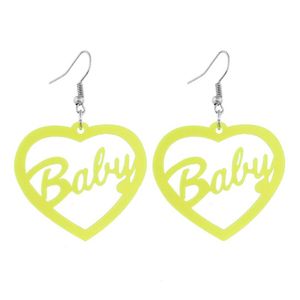 Nya gröna neon smycken dingle örhänge akryl droppe örhängen för kvinnor bokstäver persika hjärta baby trendiga söta tillbehör246m