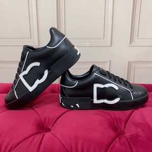 Black Designer Sneakers Retro Buty swobodne dla mężczyzn serie branży ciężkiej importowana skóra pierwszej warstwy 5D Druk Dye Water Dye Inside Inside