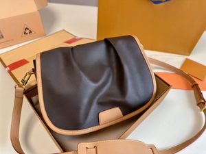 Klasik Vintage Presbyard eyer çanta Strap Tasarımcı Çanta Sırt Çantaları Tote Cüzdan Omuz Çantaları Kadınlar Crossbody Handbags