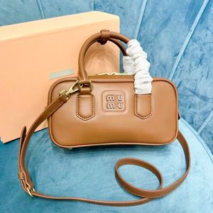 2023 new Luxury Designer Womens Bowling Clutch bags Cross Body saddle Shoulder Bags handbag Genuine Leather Miui Arcadie Lolitamens mini city hourglass the tote Bag