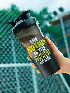 Mugs Gianxi Shaker Bottles Portable Protein Powder Leak Proof Water Bottle For Gym Mixing Plastic Outdoor Drink Cup 230919