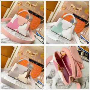 Hochwertige rosa Designer-Umhängetaschen in 3 passenden Farben, mini süß, kleinere Handtaschen, Damentaschen, Party, auffällige Adlige-Tasche, kleine Tragetaschen, Abendtaschen, Umhängetaschen