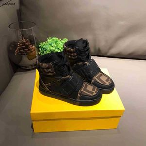 2024 designer crianças botas curtas costura de couro bota casual sapatos de inverno para meninos meninas sola de borracha impermeável incluindo caixa de sapato de marca