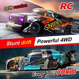 Diecast Model 4WD RC Car 30 km H High Speed ​​Off Road Drift 2 4G Fjärrkontroll Racing Stunt Vehicle Master Toys for Children Gifts 230920