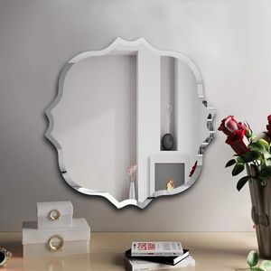 Badtillbehör Set Scalloped Edge Beveled Frameless Badrum Mirror för Living Romm Bedroom Entrance (24 