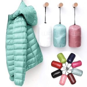 Mulheres para baixo parkas mulheres casaco de inverno ultra leve pato branco para baixo jaqueta magro mulheres inverno puffer jaqueta portátil à prova de vento para baixo casaco 230920