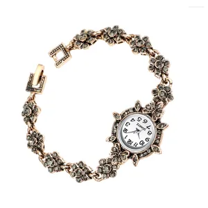 Wristwatches Diamante Trim Watch Retro Bracelet Decorate Bohemian Style Diamond Chain Lady Zinc Alloy Quartz Ladies