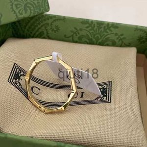 Band Rings Luxury Tasarımcı Yüzük Kadınlar Erkekler Moda Trend Marka Gül Altın Yüzük Çift Sterlling Gümüş Yeni Stil Tatil Hediyesi Kişiselleştirilmiş İyi X0920