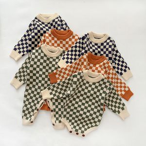 Rompers Autumn Born Toddler Boys Girls Nordic Style Vintage Plaid Knit Crawl Clothes For Children Comfort Baby 230919