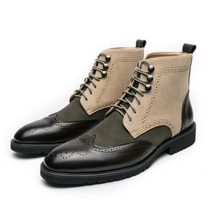 Fashion Men Short Boots Stitching Suede Leather Brogue Carving Classic Casual Ankle Boots Social Business Wedding Dress Shoes For Boys Party Shoes