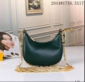 7A Luxury Handbag Mini Bag Vintage Bag Designer Crescent Shoulder Bag Small French Face Women Bag Underarm Bag Tramp Lacquer Leather Letter Handbag2