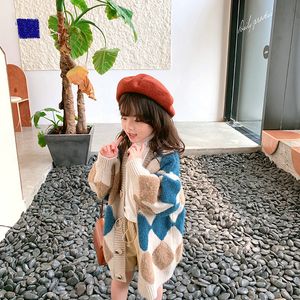 Cardigan Baby Girl Cardigan Sweater Sweater ملابس الخريف شتاء طويل الأكمام معطف طفل العطلة للمراهق لمدة 5-12 سنة 230919