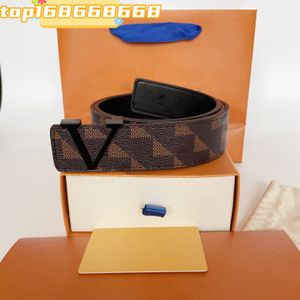 Top Designer Belt Fashion Buckle General Leather Belt Width 3.7cm 15 أنماط عالية الجودة مع مصمم الصندوق للرجال أحزمة الرجال 5A
