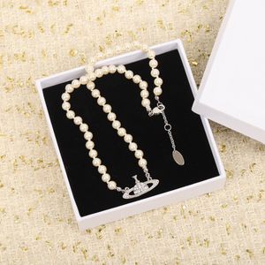 Lyxiga pärlhalsband designer choker brev hänge halsband 18k guld pläterade kvinnors bröllop smycken gåvor