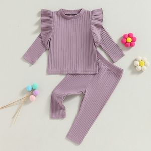 衣料品セット幼児の女の子が服をfall落した衣服の固形色のフリルリブの長袖トップスと弾力性の