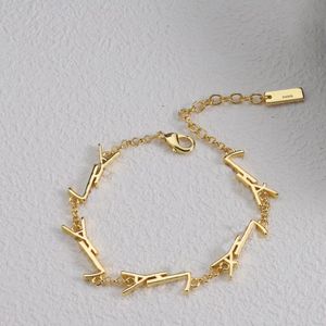 Guld snygg mässingsdesigner armband märke kvinnor casual armband gåva smycken