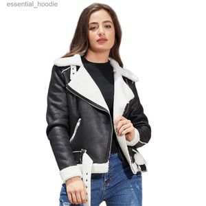 Pelliccia da donna Pelliccia sintetica 2023 Autunno / Inverno Pelliccia Una calda giacca in pelle scamosciata da donna Stile europeo Pelle da donna Tinta unita con cintura Cappotto con risvolto Vendita calda L230920