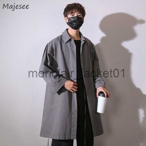 Męskie okopy płaszcze Trench Men Long Rleeve Autumn Lose Solid 4-kolorowe modne streetwear All-Match Vintage Black Studenci wierzchołki wiosenne płaszcze J230920