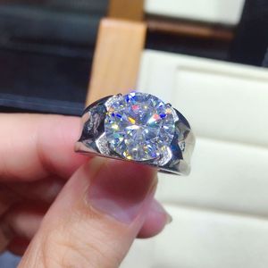 Bröllopsringar Handgjorda Male 5CT Lab Diamond Ring 925 Sterling Silver Engagement Band for Men Party Gift 230920