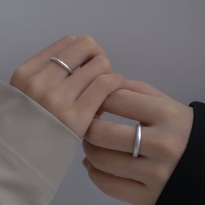 Anelli di coppia semplici coreani per le donne Moda femminile Smerigliato Aperto Anello di dito regolabile Festa di fidanzamento Commercio all'ingrosso di gioielli YMR029