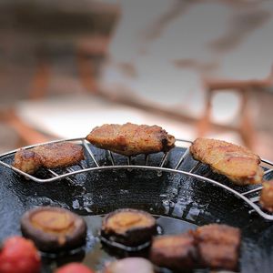 Pentole Teglia da forno in acciaio inox griglia di scarico dell'olio da campeggio portatile fissa con filtro fritto a scatto con isolamento curvo 230919