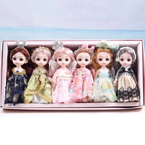 Dockor 6st 16 cm dolluppsättning presentförpackning 13 MOVABLE JOINTS 3D EYES BJD GIRL DRÄG DIY Toy Fashion Dress Clothes BJD Dolls Children's Gifts 230920