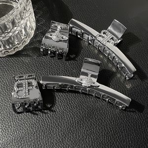 Barrette Clamps Alloy Rhinestone Shark Clamps Korean Gifts Clip Yound Style Womens Hairjewelry Autumn New Birthday Halloween Hair Clips