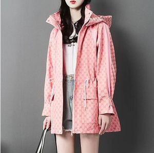豪華なコート女性デザイナージャケットファッションジャケット文字バッジカジュアルウィンドブレイカーコート服
