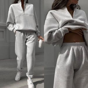 Kadınlar İki Parçalı Pantolon Hoodies Sweater Pant Pantolon Takım Fleece Sweatshirt Takip Kadın 2 Set Düz Renk Uzun Kollu Günlük Sonbahar Kış Giyim 230920