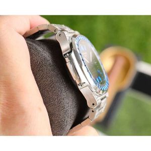 Luksusowe formalne klasyczne pełne diamentowe zegarki nadgarstka PETA PLI 5711 MĘŻCZYZN AUTOMATYCZNY DIOMEND DIOMEND MECHANICAL K96W Wysokiej jakości nowo dżentelmeński choser VZ