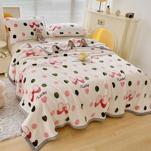 Одеяло с галстуком-бабочкой, молочное бархатное осеннее теплое одеяло для кровати, мягкое коралловое флисовое одноместное двойное удобное теплое одеяло для дивана 230920
