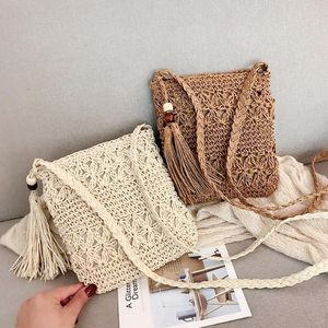 Portfele tkane słomkowe torba na ramię z frędzlami boho pusta szydełka torebka crossbody Women Beach Macrame Sprzęgła torebka