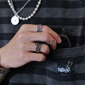 Band Rings Vine Weave Titanium Steel Ring Liten Retro Design Cold Papper Par Par Men/Women Fashion Hip Hop Street Accessories X0920