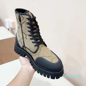 Designer Boots Womens Lace Up Flat Bottom Martin Boots Black Leather Luxury Sports Shoes Winter Fashion Warm Military Combat Boots