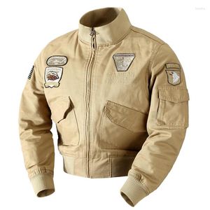 Mäns jackor 2023 Mäns militärbomber Men Autumn Winter Casual Solid dragare Pilotjacka Stand Collar Male Embroidery Slim Coat