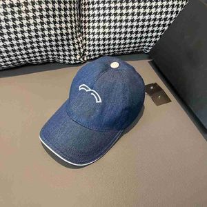 denim baseball cap for women fashion casquette for boy girl Embroidered logo decoration men hat Including box Preferred Gift