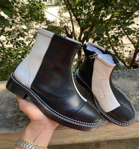 Designer di lusso Donne Cowboy Boots Fashion Martin Ankle Black Boots Talon Ladies Scarpe da palco tallone piatto dimensioni