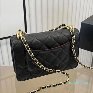 Kaviar- und Rindsledertasche, schwarze Schulterhandtaschen, Steckfächer, Reichtum mit goldfarbenen Karten-Crossbody-Innentaschen und Kette